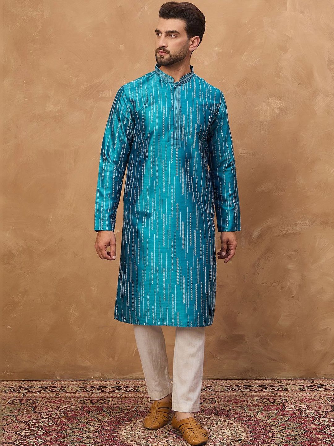 Men Blue Silk Blend Geometric Printed Straight Kurta With Pant Set-MKSET1519