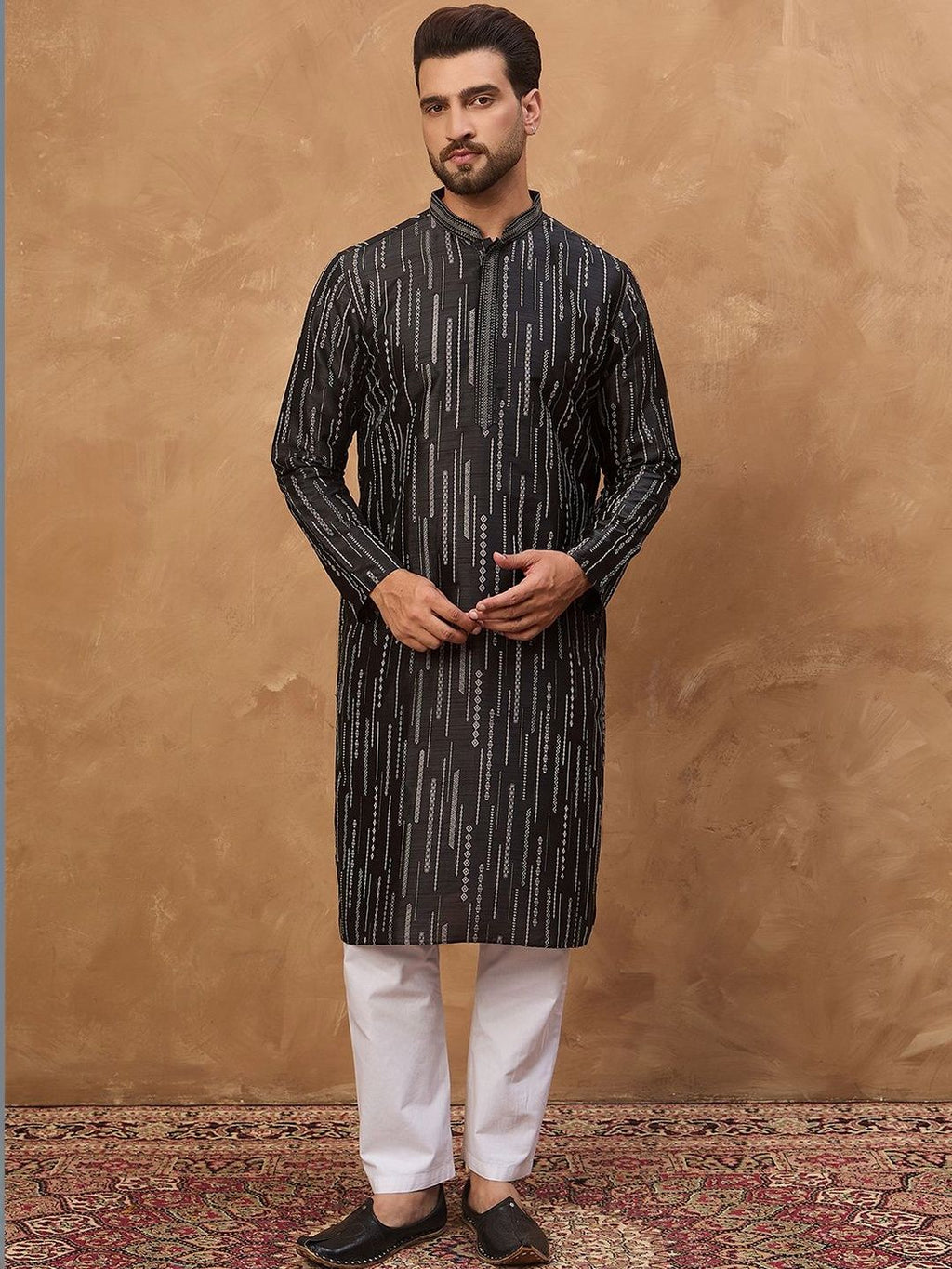 Men Black Silk Blend Geometric Printed Straight Kurta With Pant Set-MKSET1516