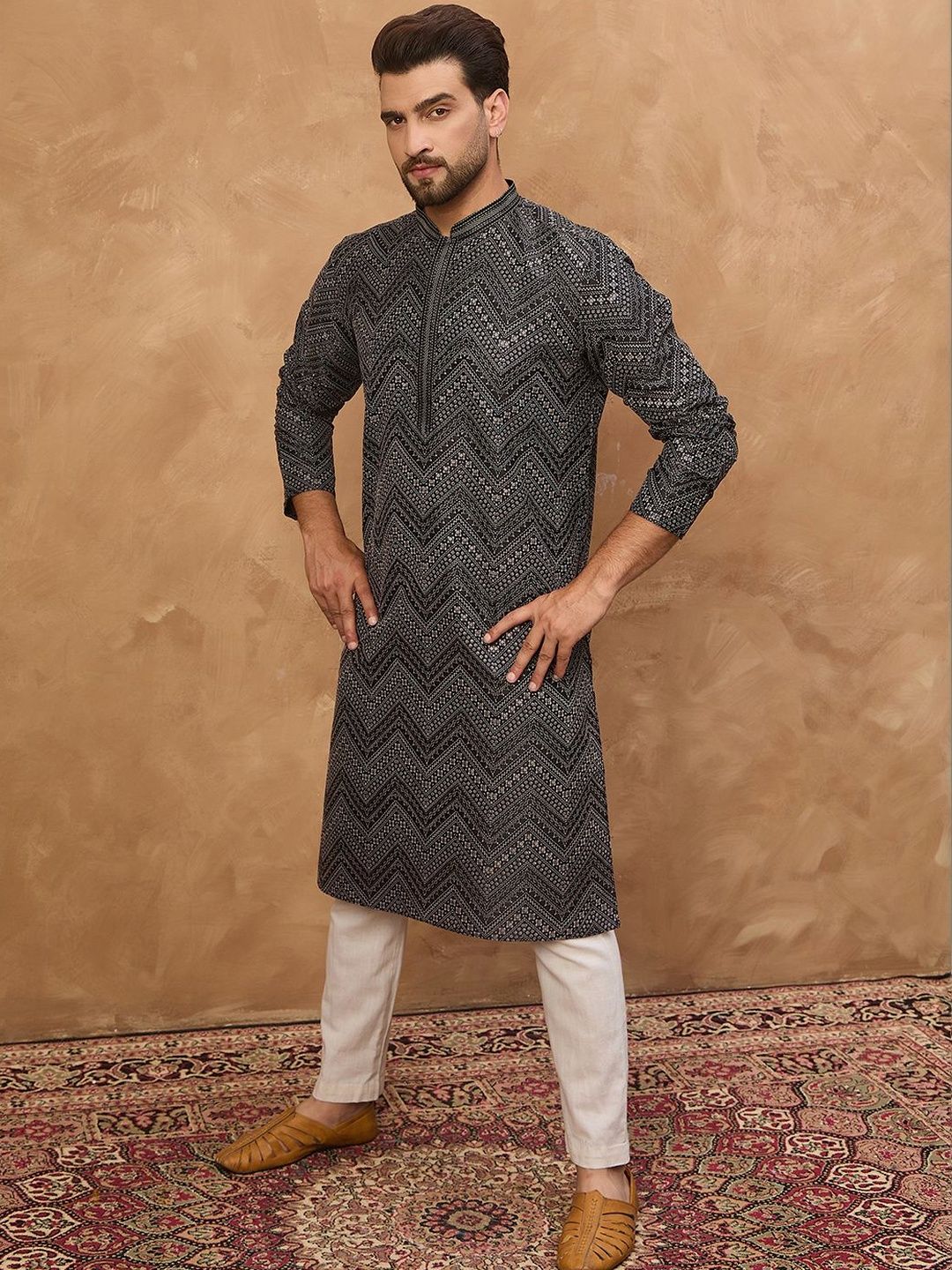Men Black Silk Blend Geometric Printed Straight Kurta With Pant Set-MKSET1520