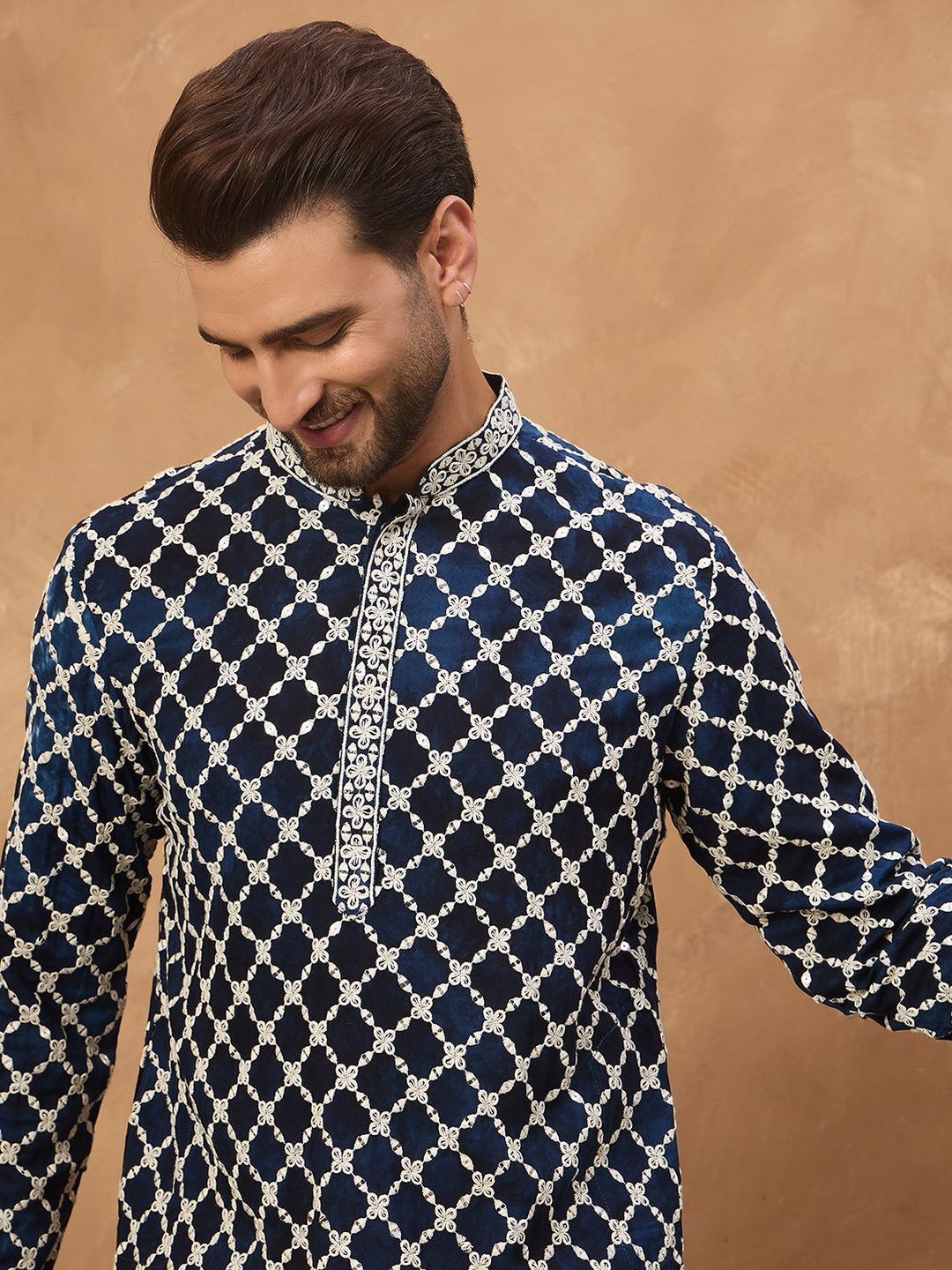 Men Green Silk Blend Batik Embroidered Straight Kurta With Pant Set-MKSET1514